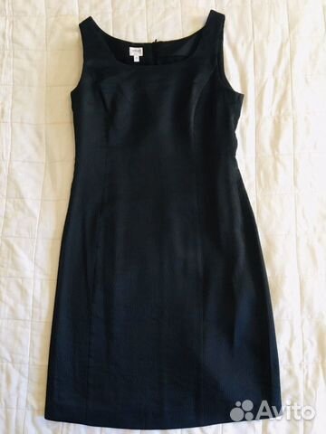 Платье футляр Armani Collezioni 48 размер Платье футляр Armani Collezioni 48 размер