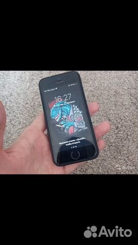 Телефон iPhone