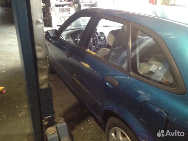 Разбор на запчасти Mazda 323 (BJ)