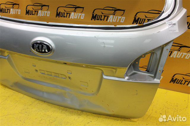 Крышка багажника задняя Kia Venga 1 2009-2018 Крышка багажника задняя Kia Venga 1 2009-2018