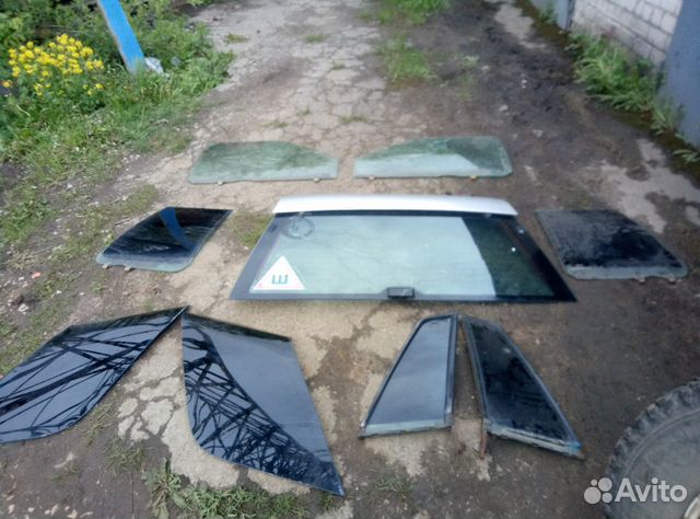 Стекла багажника опель фронтера А в сборе Стекла багажника опель фронтера А в сборе