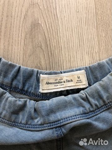 Юбка Abercrombie & Fitch размер M Юбка Abercrombie & Fitch размер M