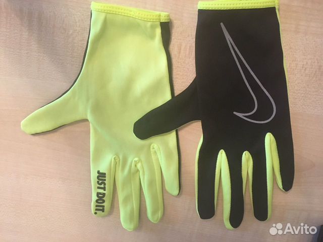 Перчатки для бега Nike женские