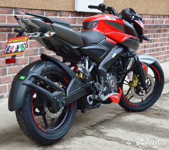 Мотоцикл bajaj Pulsar 200NS (черный)