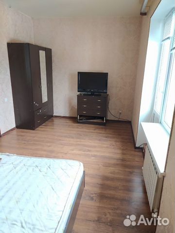 1-к квартира, 48 м², 4/4 эт. 1-к квартира, 48 м², 4/4 эт.