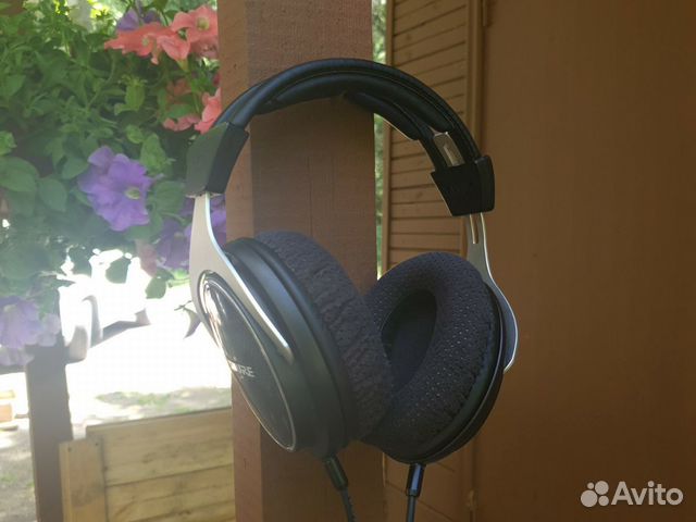 Наушники Shure SRH 1540 Наушники Shure SRH 1540