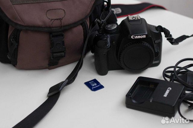 Canon EOS-500D Kit 18-135mm