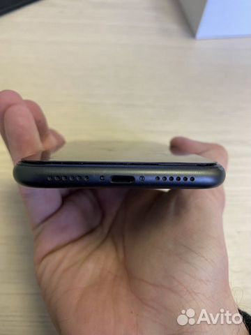 iPhone 11 128GB iPhone 11 128GB