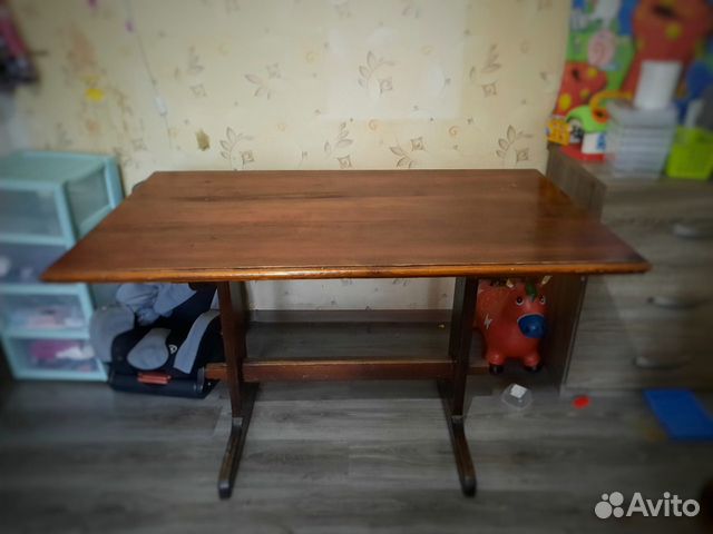 Стол деревянный из массива Стол деревянный из массива