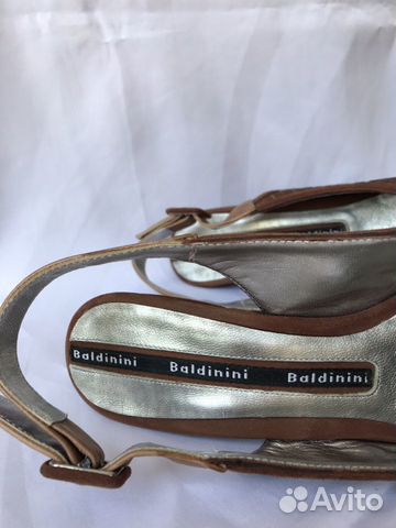 Новые стильные босоножки Baldinini 38 размер Новые стильные босоножки Baldinini 38 размер