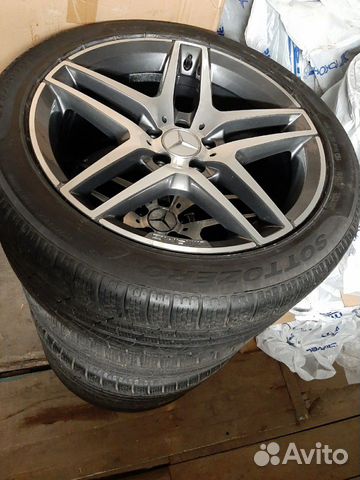 Компоект R19 Mercedes AMG Оригинал 8,5 и 9,5 дюймо Компоект R19 Mercedes AMG Оригинал 8,5 и 9,5 дюймо