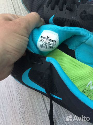Кроссовки Nike