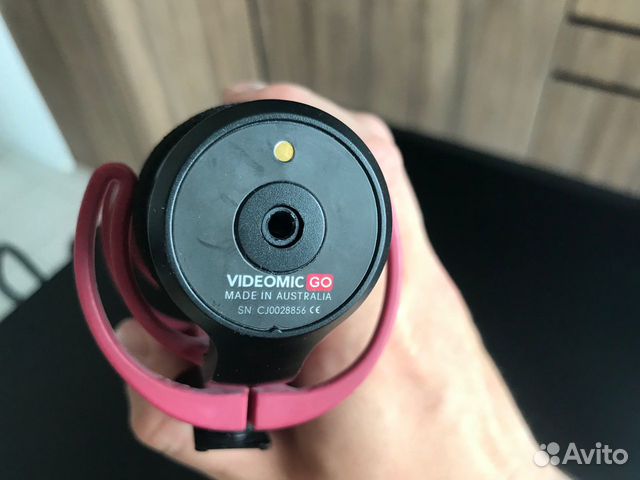 Микрофон накамерный Rode Videomic go
