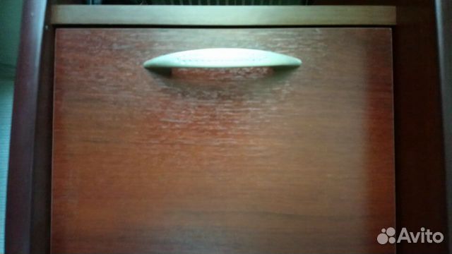 Стол компьютерный письменный кабинетный солидный Стол компьютерный письменный кабинетный солидный
