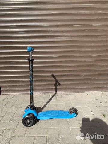 Самокат Micro Maxi в отличном состоянии Самокат Micro Maxi в отличном состоянии
