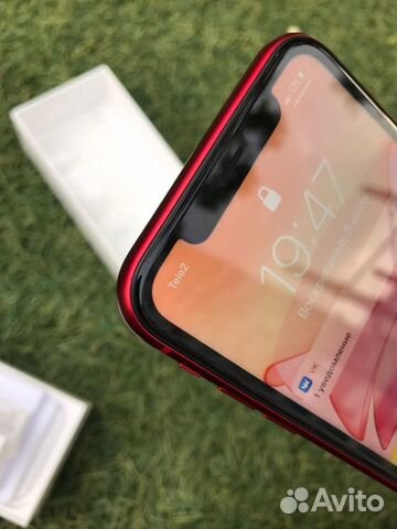 iPhone 11 64 GB Red