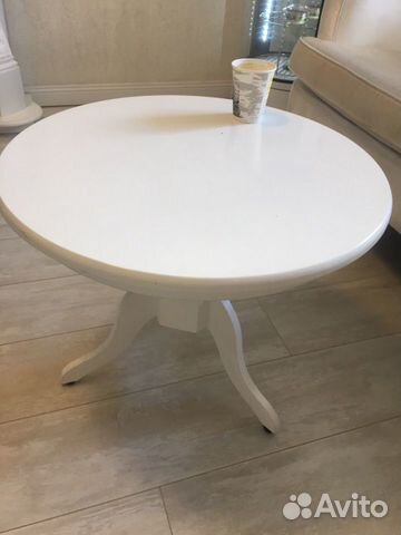 Стол кофейный