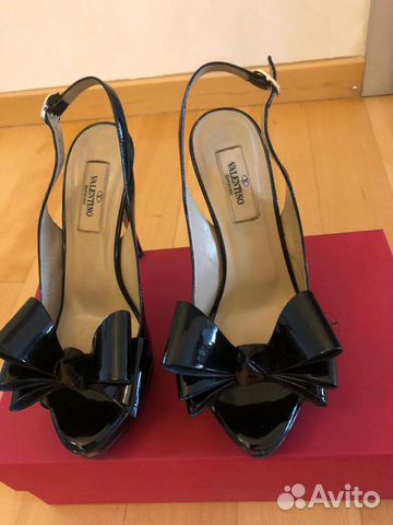 Босоножки valentino оригинал Босоножки valentino оригинал