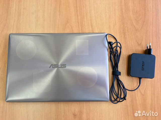 Asus Zenbook UX 303 LA Asus Zenbook UX 303 LA