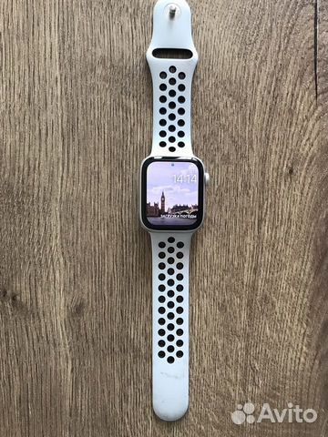 Apple Watch Nike Series 5 GPS, 44mm Silver Alumini Apple Watch Nike Series 5 GPS, 44mm Silver Alumini