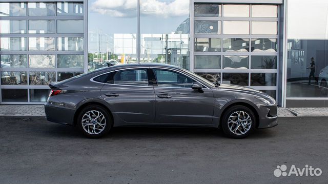Hyundai Sonata 2.0 AT, 2020