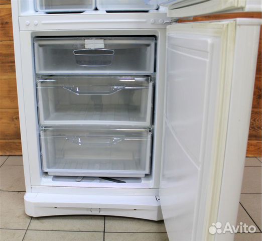 Холодильник бу Indesit Холодильник бу Indesit