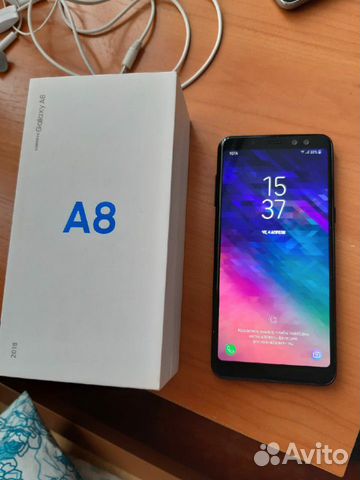 Телефон Samsung Galaxy A8 2018 Телефон Samsung Galaxy A8 2018
