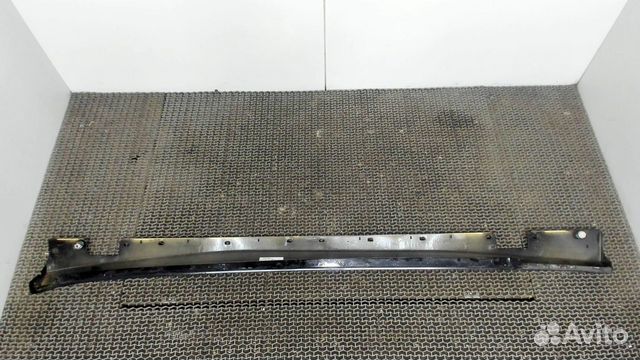 Накладка декоративная (на порог) правая Mercedes C