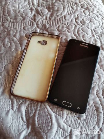 Телефон Samsung Galaxy J5 Prime