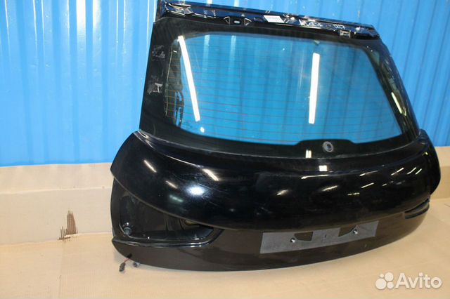 Дверь багажника со стеклом Audi A1 (8X) Дверь багажника со стеклом Audi A1 (8X)