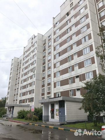 1-к квартира, 38 м², 4/10 эт. 1-к квартира, 38 м², 4/10 эт.