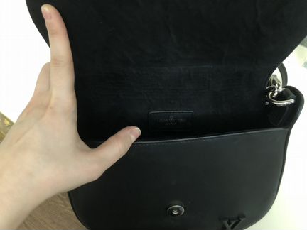 Сумка Louis Vuitton