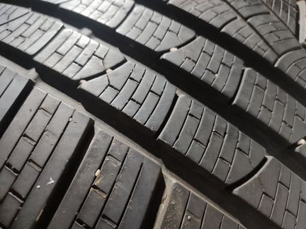 235 50 17 Pirelli Sottozero Winter 240 2-serie