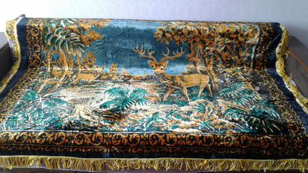 Ковры СССР: плюшевый ковер-покрывало и детский ков