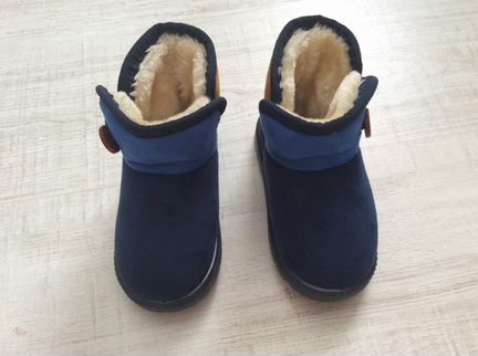 Сапожки новые