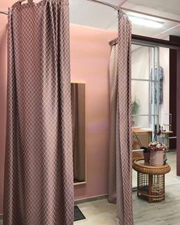 Ателье ремонт и пошив одежды из ткани, кожи и меха