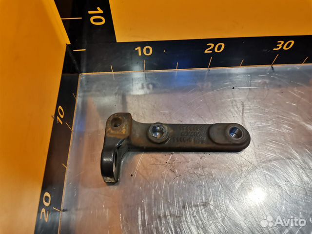 Кронштейн глушителя меган 2
