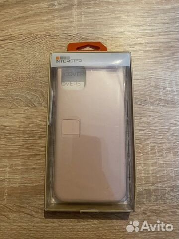 Чехлы на телефон