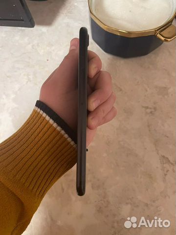 Мобильные телефоны бу iPhone7