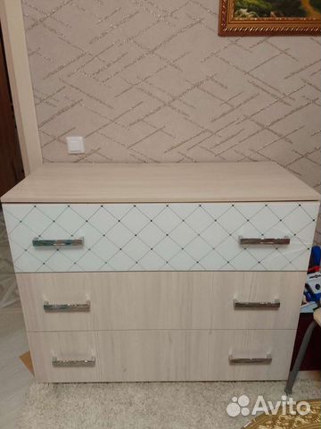 Комод с зеркалом