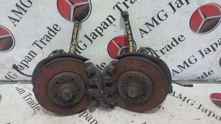 Ступицы в сборе на Mercedes-Benz R170