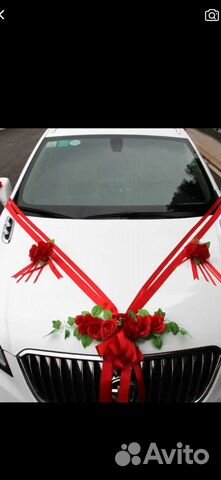 Свадебное украшение на машину