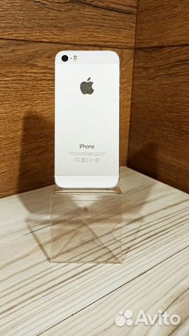 Смартфон Apple iPhone 5S (1485)