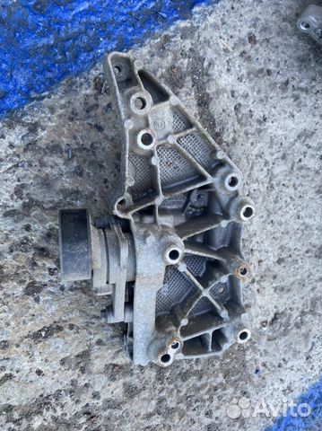 Кронштейн навесного оборудования Citroen C-Elysee