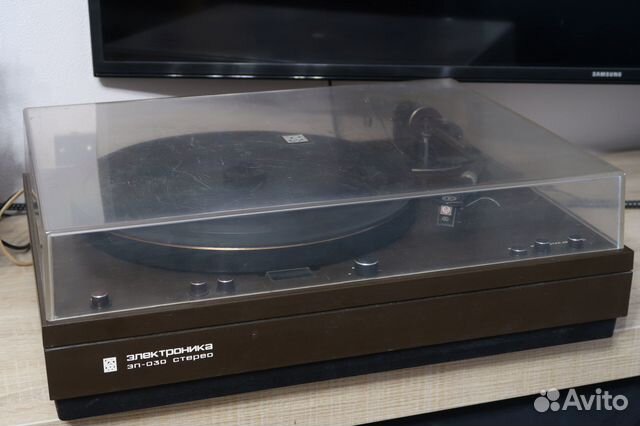 Проигрыватель Электроника эп-030. гзм-043