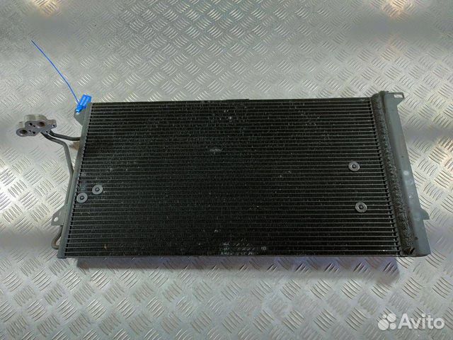 Радиатор кондиционера Audi Q7 4L 2008 4L0260401A