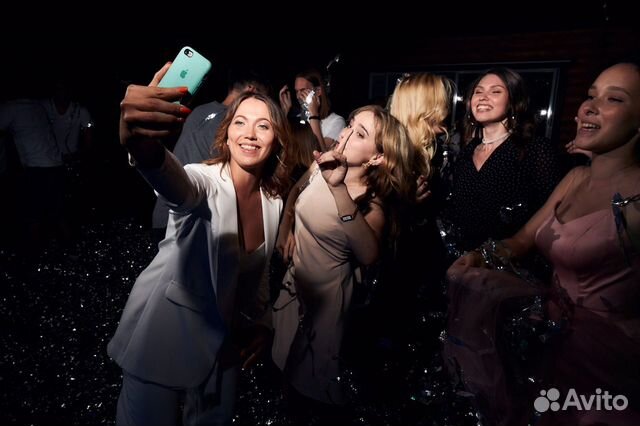 Ведущая, диджей на праздник