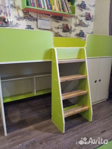 Кровать детская с матрасом