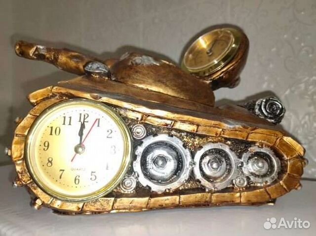 Часы-термометр «Танк»