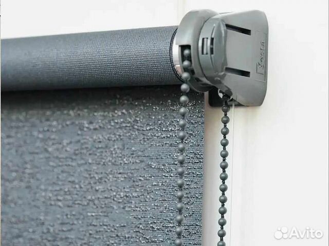 Умные рулонные шторы с Алисой